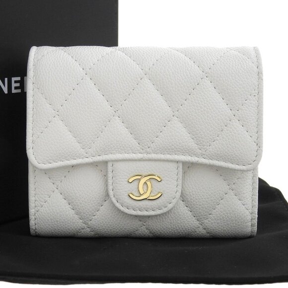 CHANEL White Caviar Leather Coco Mark Wallet - Picture 1 of 6